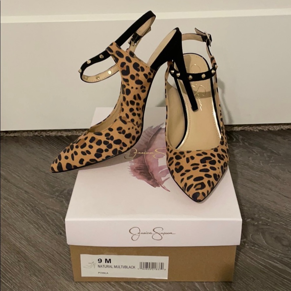BRAND NEW!!! Jessica Simpson Leopard Pumps